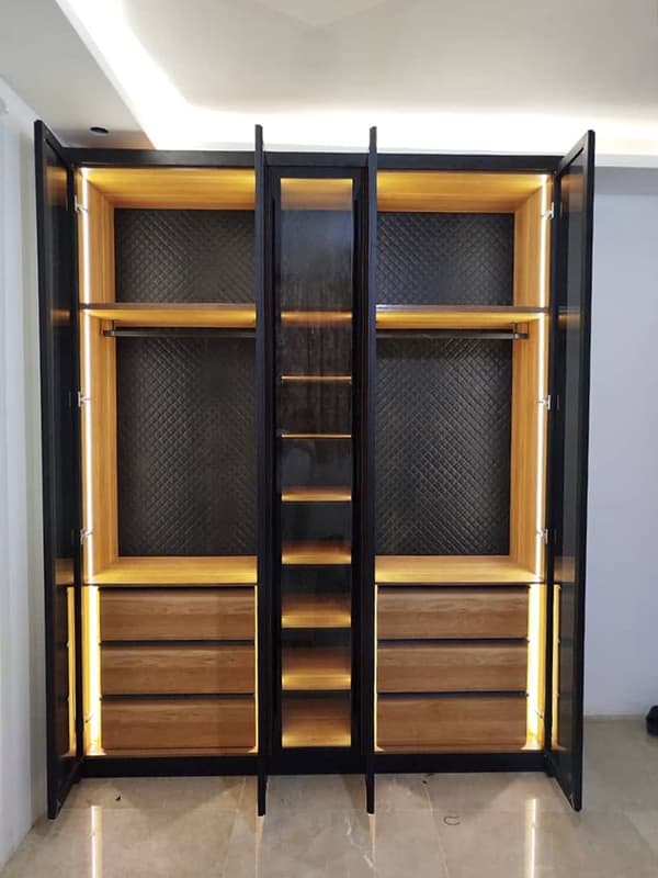 custome cabinetry millwork closet 18