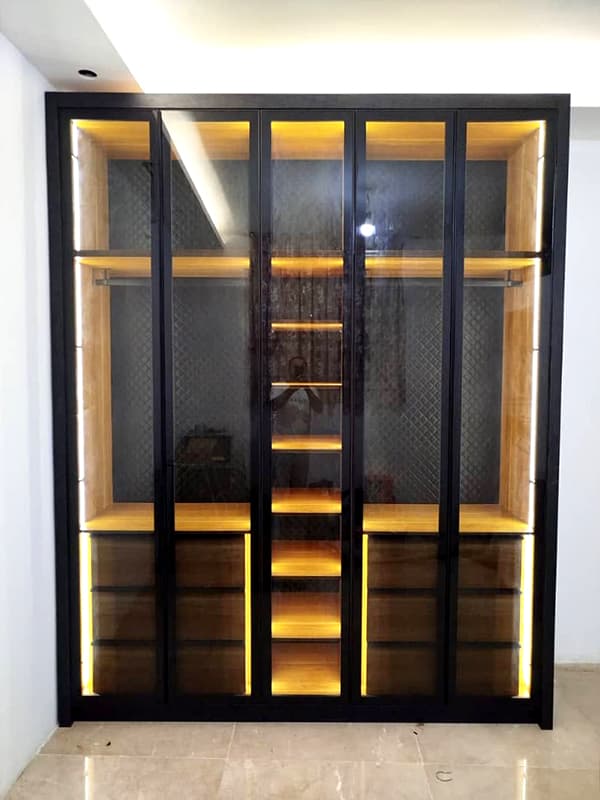 custome cabinetry millwork closet 23